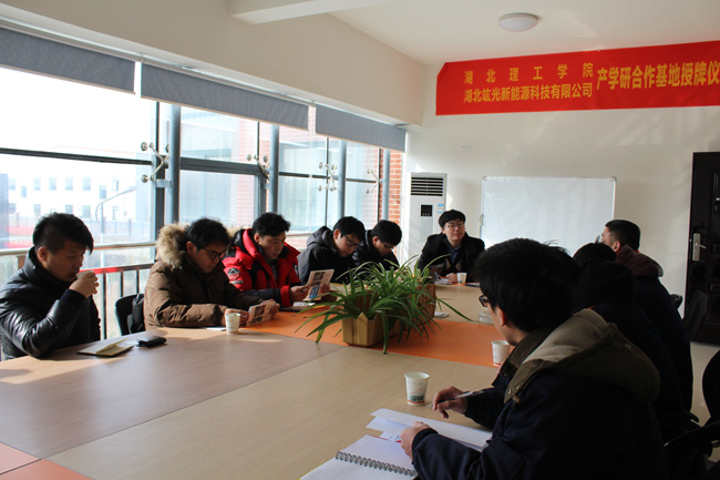 热烈接待韩国ECOBRIGHT公司彭总，，，，，常务理事李总一行到我公司旅行交流