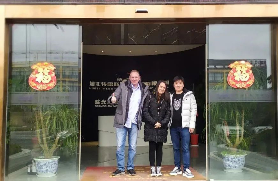 热烈接待德国客户Mr. Toralf Nitsch先生一行来我公司旅行考察-乐盈welcome